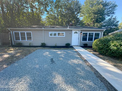 107 Beach Boulevard, Forked River, NJ, 08731 | Card Image