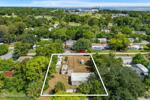 326 Iris St, COCOA, FL, 32927-4889 | Card Image