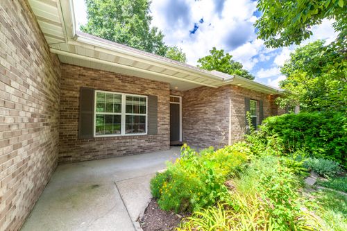 3804 Addison Dr, COLUMBIA, MO, 65203-5391 | Card Image