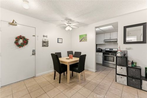 apt-b116-600 W 3rd St, Santa Ana, CA, 92701-8225 | Card Image