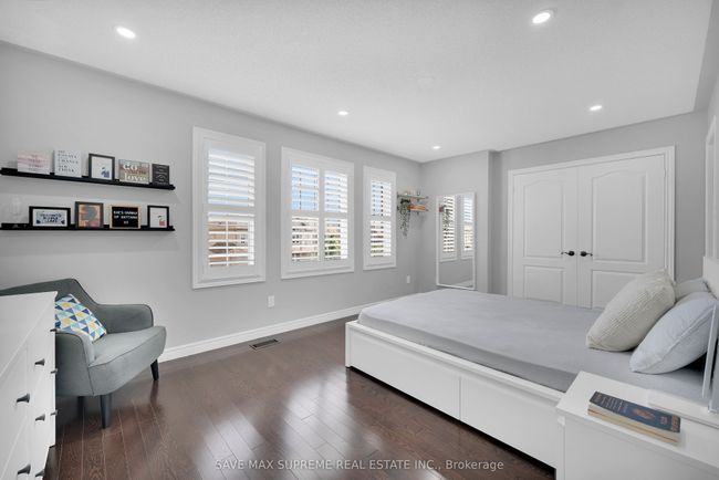 22 Constance St, House other with 6 bedrooms, 6 bathrooms and 5 parking in Brampton ON | Image 24