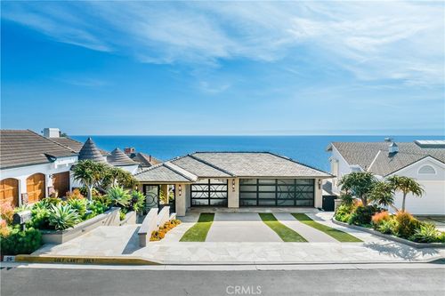 26 S La Senda Dr, Laguna Beach, CA, 92651-6733 | Card Image
