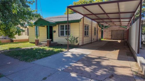 616 S 11th St, Clinton, OK, 73601-4306 | Card Image