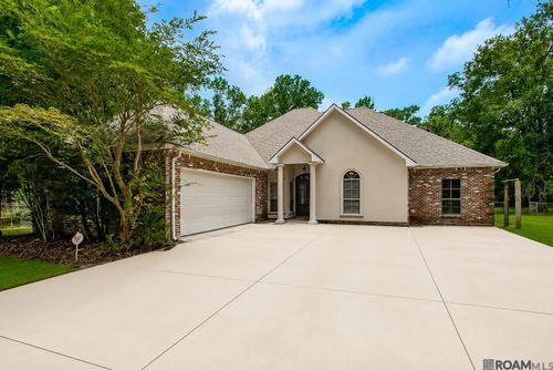 14150 Lockhart Ln, Walker, LA, 70785-6114 | Card Image