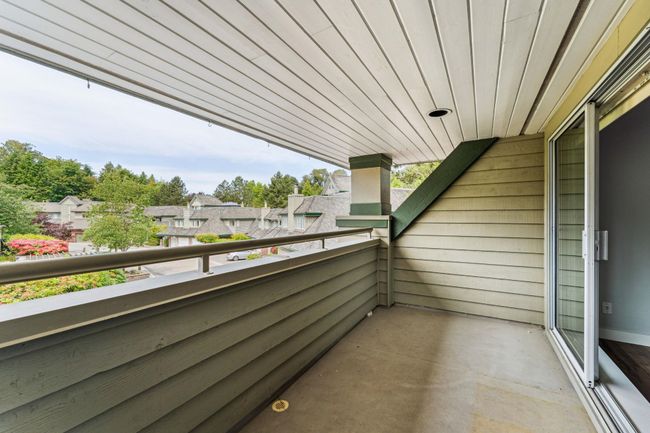 3969 Creekside Pl, Townhouse with 3 bedrooms, 2 bathrooms and 2 parking in Burnaby BC | Image 23