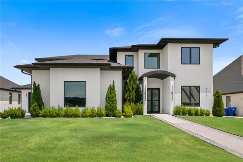 8112 W Isleworth Court, Rogers, AR, 72758 | Card Image