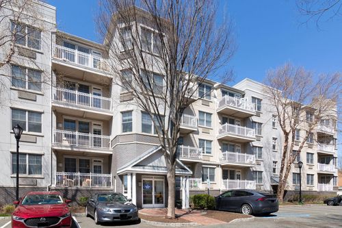 apt-106-15 Freedomway, Jersey City, NJ, 07305-5498 | Card Image