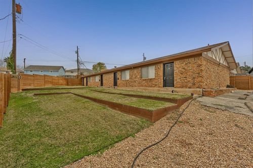 a-3404 Willowrun Cv, Austin, TX, 78704-7373 | Card Image