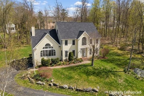 15 Keyes House Rd, Shrewsbury, MA, 01545-1640 | Card Image