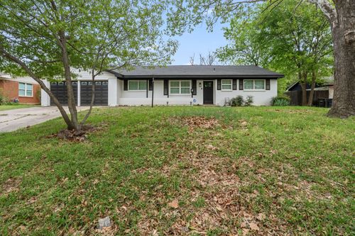 5825 Walla Ave, Fort Worth, TX, 76133-2713 | Card Image