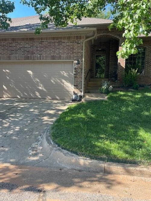 1707 Tenbears Rd, Edmond, OK, 73034-6166 | Card Image