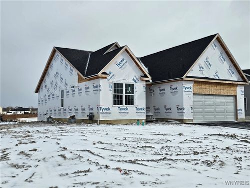 3 Hickory Ln, Lancaster, NY, 14086-3074 | Card Image