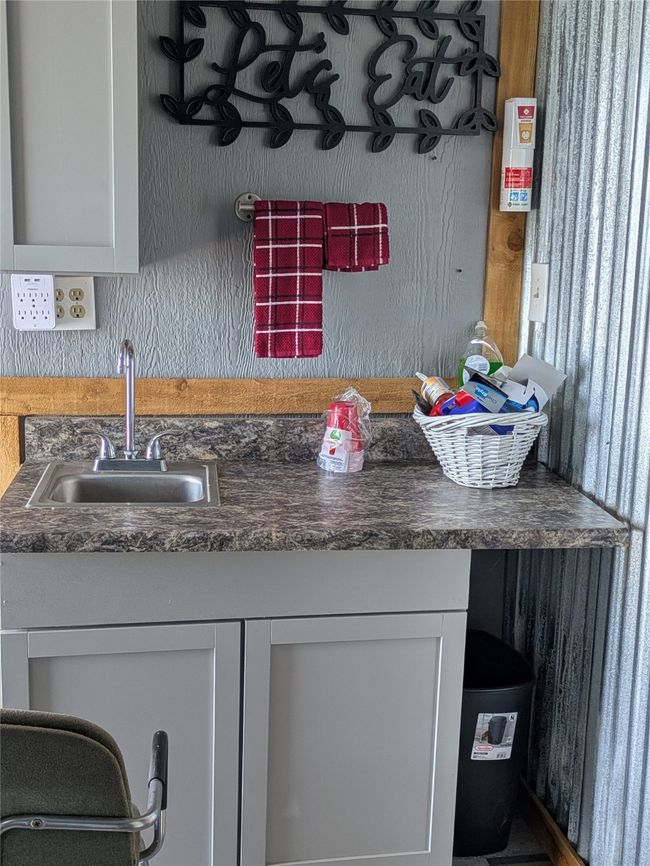 0 0, Home with 0 bedrooms, 0 bathrooms and null parking in Coleman TX | Image 21