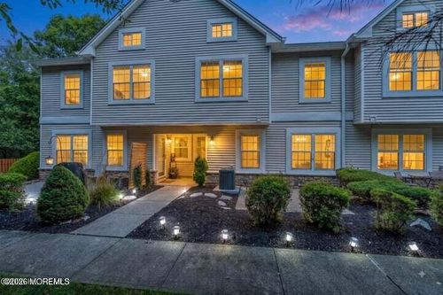 17 Forrest Ct, Tinton Falls, NJ, 07753-7550 | Card Image