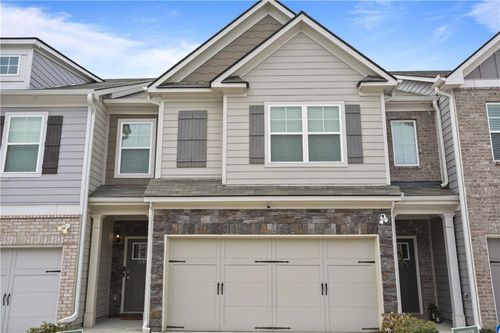 7637 Avalon Blvd, Fairburn, GA, 30213-6121 | Card Image