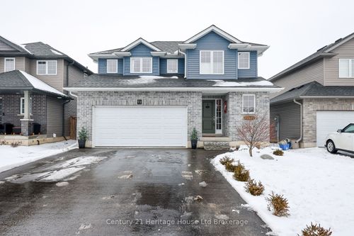 72 Pearl St, Tillsonburg, ON, N4G0A3 | Card Image