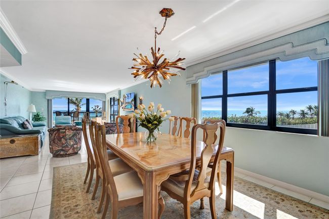Dining Area | Image 16