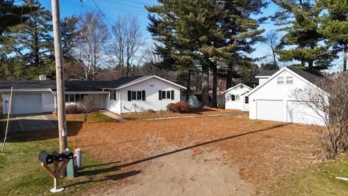 607 N 4th St, Tomahawk, WI, 54487-2124 | Card Image