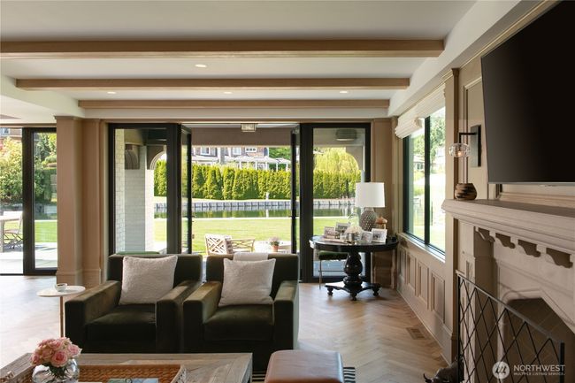 8580 Hunts Point Ln, House other with 5 bedrooms, 6 bathrooms and 3 parking in Hunts Point WA | Image 6