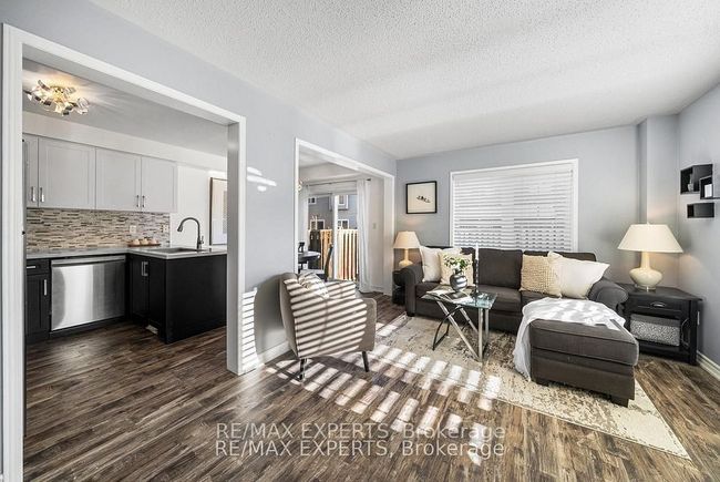 9 Carpendale Cres, House attached with 3 bedrooms, 2 bathrooms and 2 parking in Ajax ON | Image 14