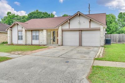 3450 Cheaney Drive, House other with 3 bedrooms, 2 bathrooms and null parking in Houston TX | Image 1