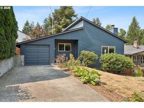7331 Sw 17th Dr, Portland, OR, 97219-2704 | Card Image