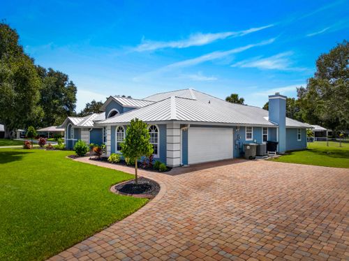 3601 Cottonwood Dr, Fort Pierce, FL, 34981-5204 | Card Image