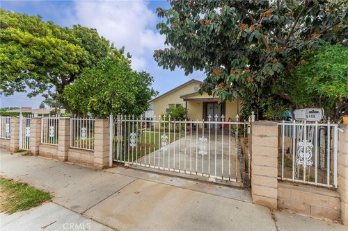 6408 Perry Rd, Bell Gardens, CA, 90201-1825 | Card Image