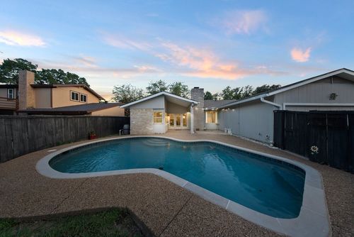1341 Forestglen Dr, Lewisville, TX, 75067-3317 | Card Image