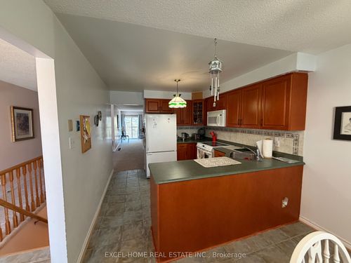 10-10 Adams Crt, Uxbridge, ON, L9P1G2 | Card Image