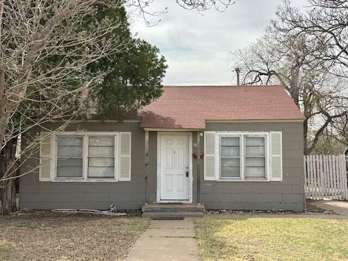 2011 38th St, Lubbock, TX, 79412-1217 | Card Image