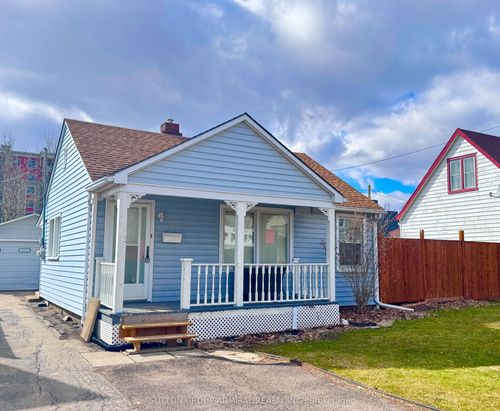305 Crowland Ave, Welland, ON, L3B1X5 | Card Image