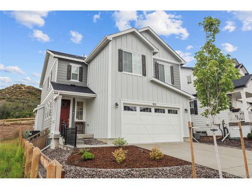 915 Oleander St, Castle Rock, CO, 80109-9584 | Card Image