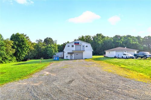 924 Reservoir St, East Huntingdon, PA, 15666 | Card Image