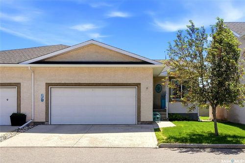 15-4101 Preston Crescent, Regina, SK, S4X0G3 | Card Image