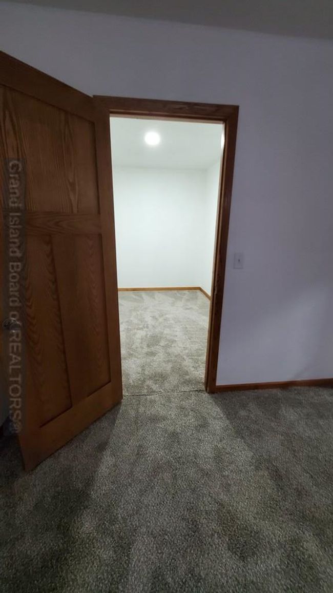 511 E Ayres St, House other with 6 bedrooms, 3 bathrooms and null parking in Shelton NE | Image 20