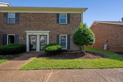 1013 E Northfield Blvd, Murfreesboro, TN, 37130-1249 | Card Image