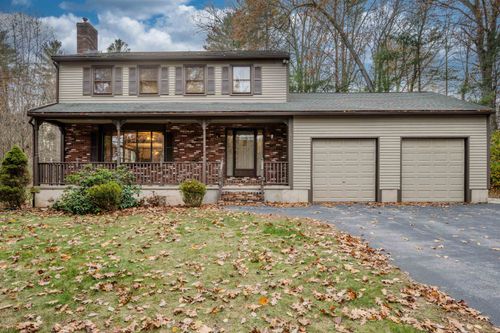 25 Misty Ln, Pelham, NH, 03076-3238 | Card Image