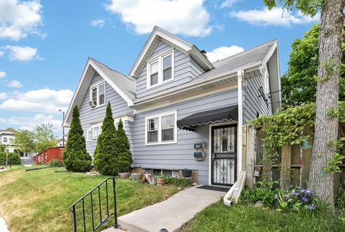 1368 S 56th Street, West Milwaukee, WI, 53214 | Card Image