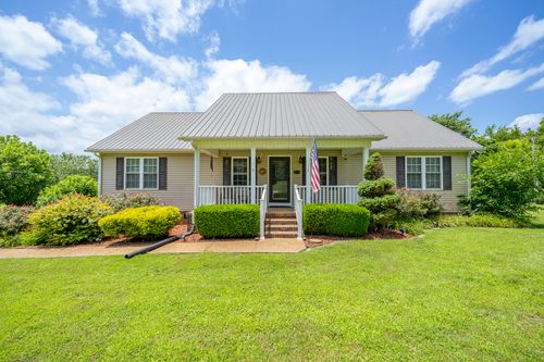 246 Forrest Ave, Clifton, TN, 38425-5468 | Card Image