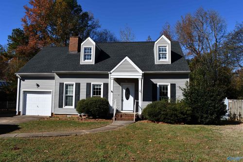 110 Norfolk Cir, Madison, AL, 35757-7514 | Card Image