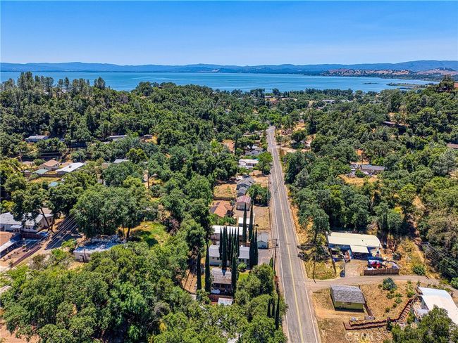 3086 Lakeview Dr, House other with 2 bedrooms, 2 bathrooms and 4 parking in Nice CA | Image 47