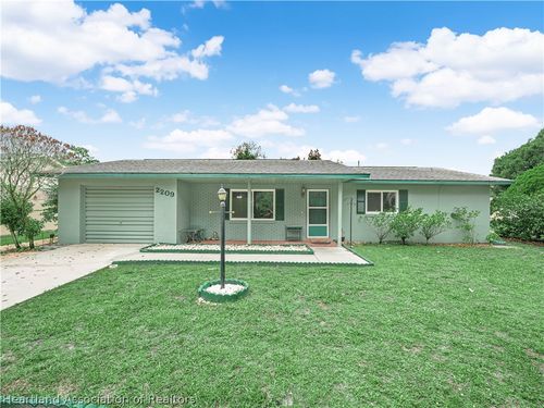 2209 Sunset Dr, Sebring, FL, 33870-1479 | Card Image