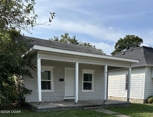 714 W 2nd St, Webb City, MO, 64870-2151 | Card Image