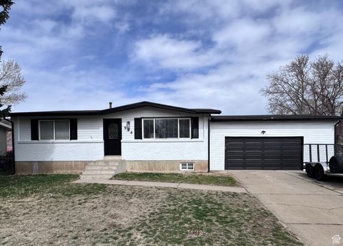 594 W 2200 N, Clinton, UT, 84015-9627 | Card Image
