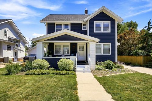 1721 2nd Avenue Se, Cedar Rapids, IA, 52403 | Card Image