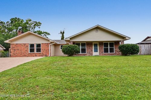 6309 J F Douglas Drive, Ocean Springs, MS, 39564 | Card Image
