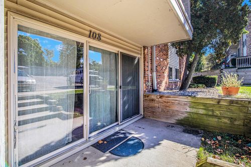 108-742 W Kilgore Rd, Kalamazoo, MI, 49008-3605 | Card Image