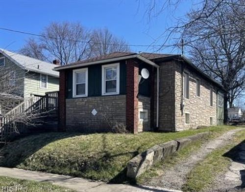 947 Allendale Ave, Akron, OH, 44306-1934 | Card Image