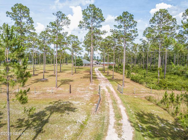 14157 Glen Farms Dr, House other with 4 bedrooms, 3 bathrooms and null parking in Glen St. Mary FL | Image 7